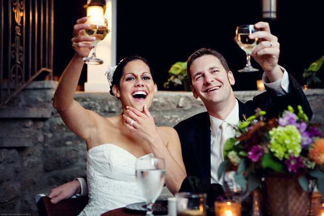 Необычные тосты на свадьбу: как ярко и оригинально поздравить молодых