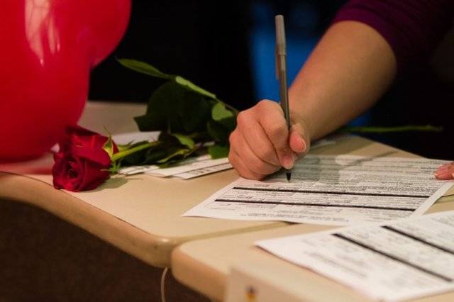 Как проходит регистрация брака без торжественной церемонии: ответы на вопросы
