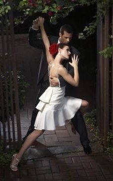 Свадебное танго: важные нюансы при постановке танца