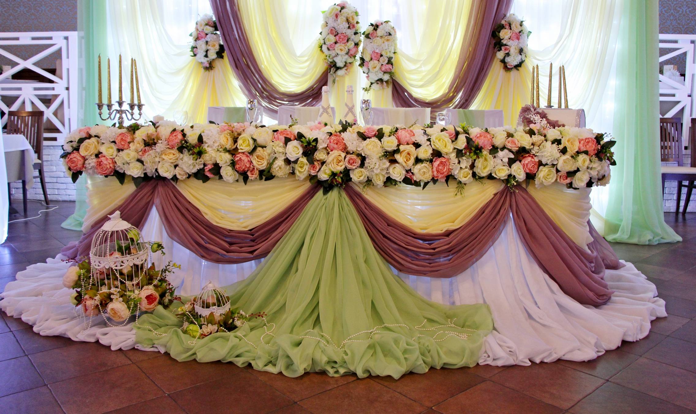 Декор свадебного зала своими руками - фото примеров