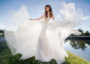 Как правильно отпарить свадебное платье