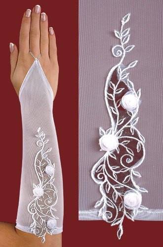 Свадебные перчатки для невесты (фото)