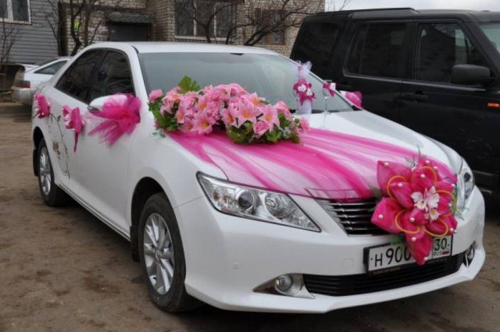Свадебное украшение машин. 100 фотографий декора праздничных автомобилей. | raznoblog - сайт для женщин и мужчин