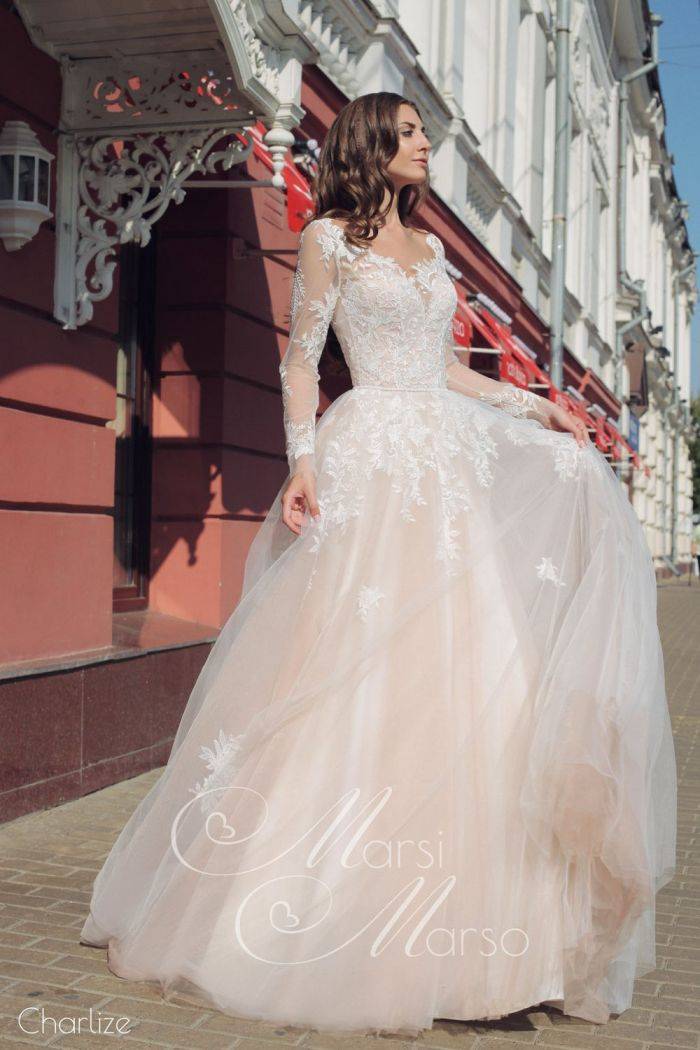Свадебное платье с рукавами из кружева: варианты с длинными, короткими кружевными рукавами