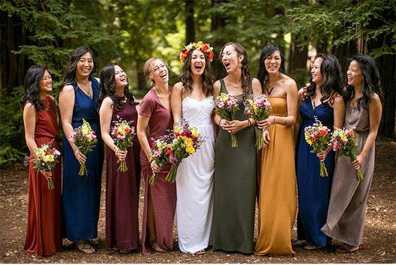 Красивые платья подружек невесты: фото, фасоны, тенденции свадебной моды