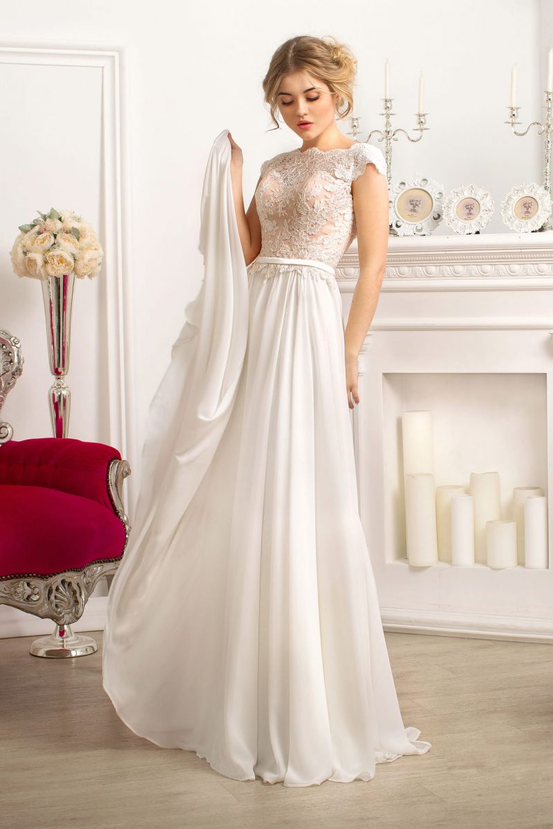 Свадебные платья для невест маленького роста: лучшие фасоны