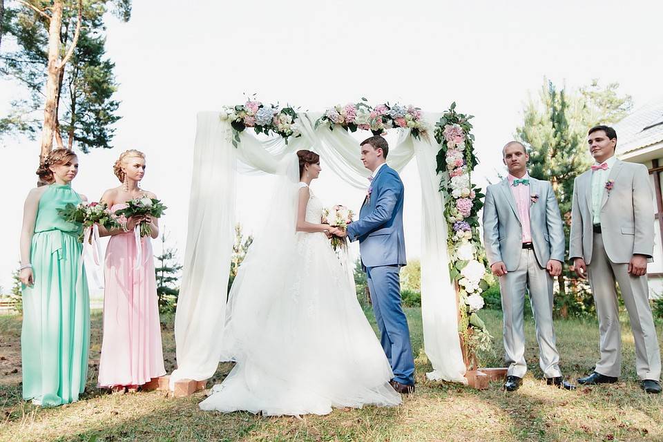 Прическа невесты с фатой — 112 фото подбора разных видов фаты под стиль невесты