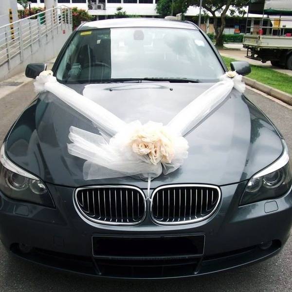 Украшаем машину на свадьбу своими руками — красивые сердца на капот или крышу.
