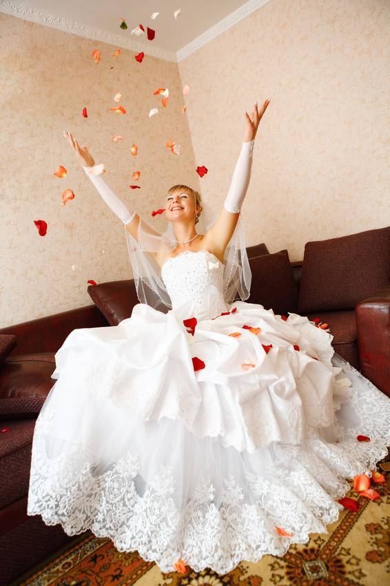 Как украсить комнату  или квартиру невесты, свадебный декор