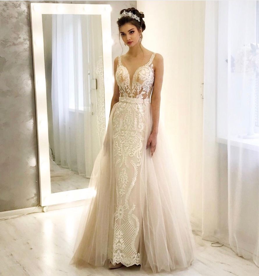 Свадебная мода 2020: трендовые платья и аксессуары для невесты, идеи наряда для жениха