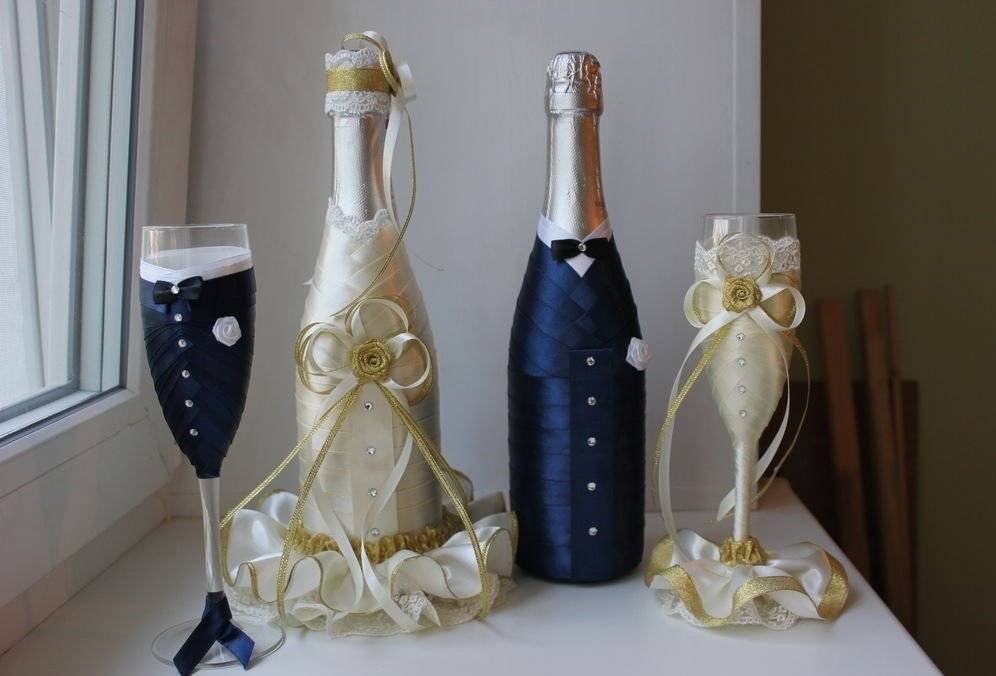 Как украсить свадебное шампанское своими руками лентами: мастер класс, идеи, фото
