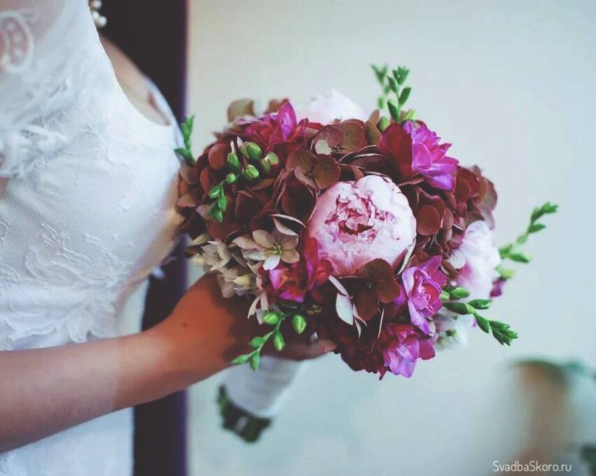 Цветы для букета невесты: из каких его делают и какие выбрать