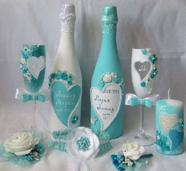 Бутылки на свадьбу своими руками  жених и невеста, идеи по украшению с лентами