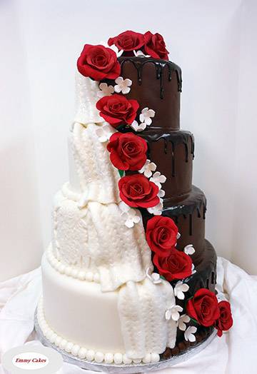 Торт на рубиновую свадьбу (25 фото): как украсить десерт для родителей на 40 лет брака? интересные варианты с кружевом из мастики