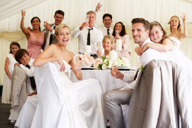 Тост жениха на свадьбе: 50 лучших пожеланий со смыслом