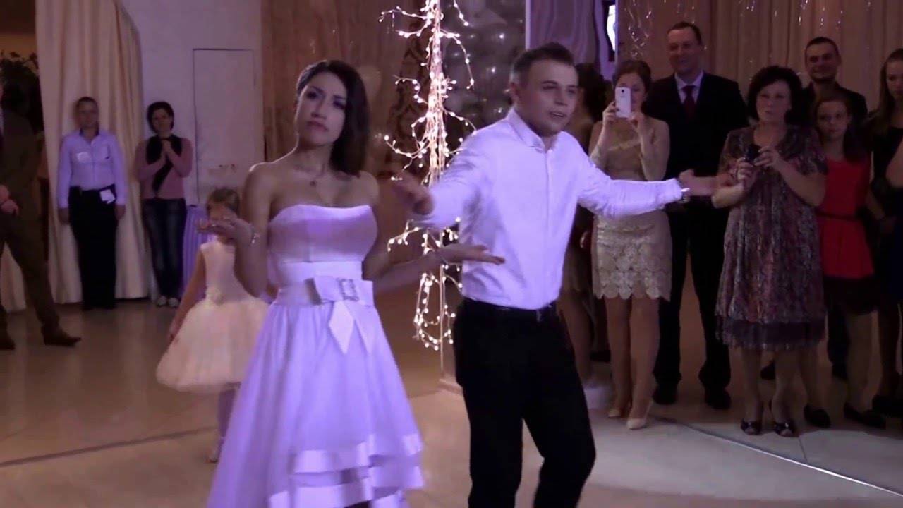 Как правильно подобрать танцевальные песни на свадьбу