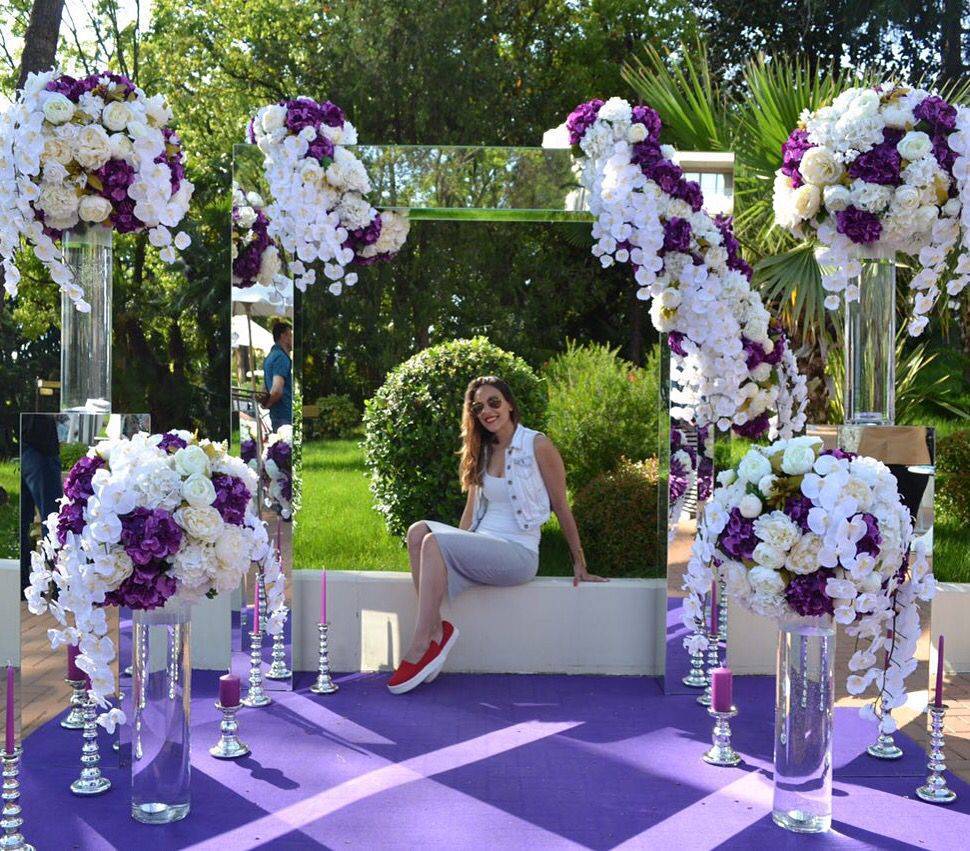 Украшение свадебного стола жениха и невесты - фото. оформление стола молодоженов