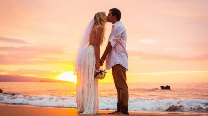 Свадьба на берегу или на пляже