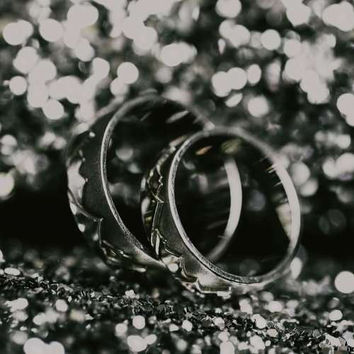 Необычные обручальные кольца (фото)