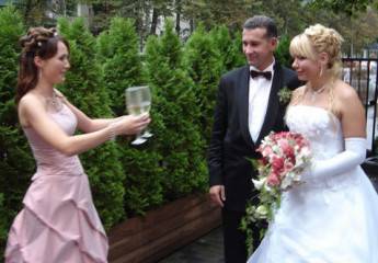 Что сказать на свадьбе молодым. интересные поздравления на свадьбу своими словами. свадебные тосты от свидетелей