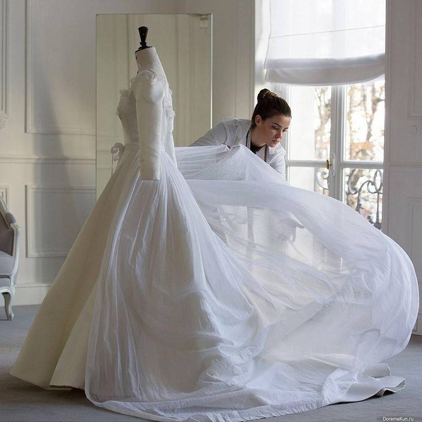 Белое свадебное платье - символ торжества любви