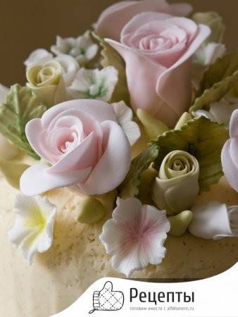 Оформления кремового свадебного торта и выбор самого вкусного крема