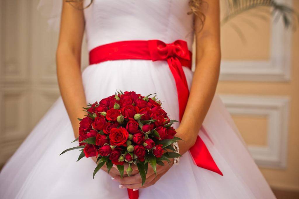 Топ-10 деталей образа невесты: что нужно купить для свадьбы?
