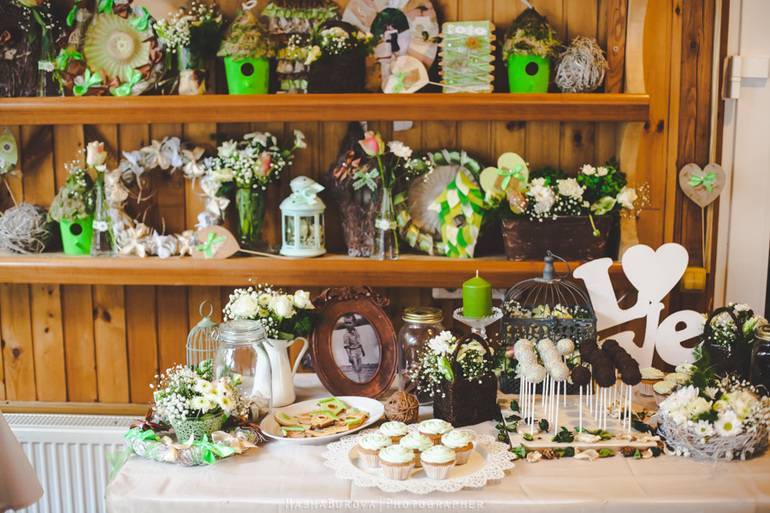 Candy bar на свадьбу – оригинальное решение для сладкого стола