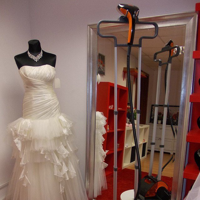 Уход за свадебным платьем. как постирать? как хранить?