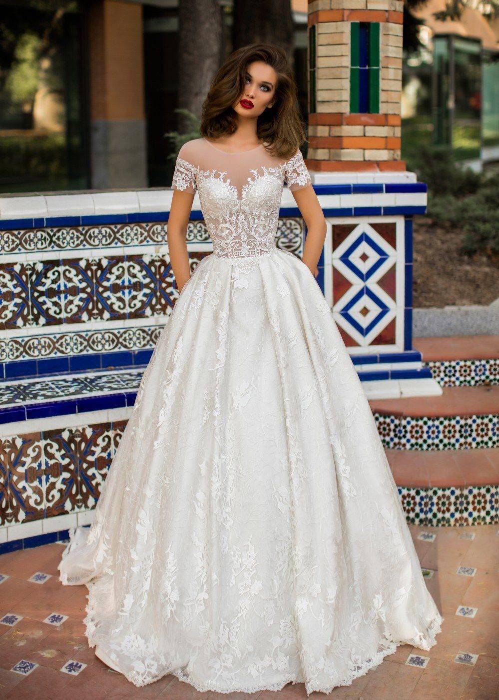 Как выбрать короткое свадебное платье?