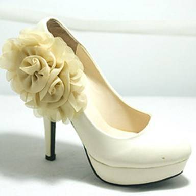 Выбираем свадебные туфли на низком каблуке. советы и рекомендации