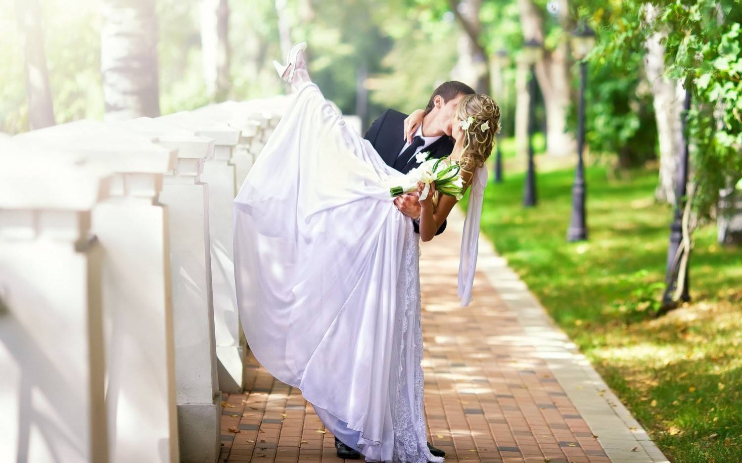 Топ-12 свадебных трендов 2020 года: модные фишки в оформлении, аксессуарах и образах молодоженов