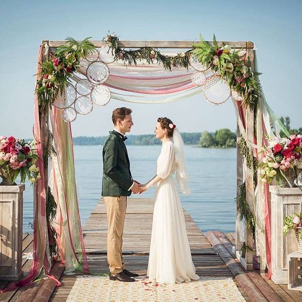 Свадебные арки из цветов  — шедевры флористики в оформлении свадьбы!