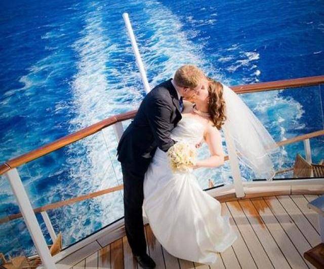 Идеи для свадьбы в морском стиле: оформление и сценарий