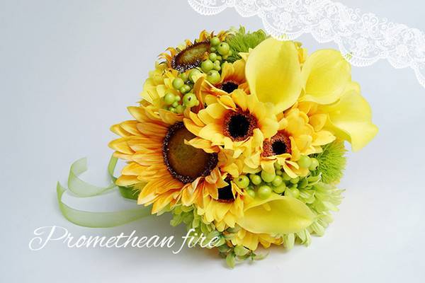 Свадебные букеты: фото 80 стильных цветочных композиций