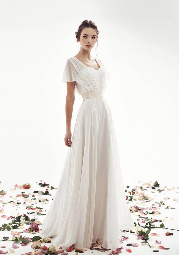Коктейльные платья на свадьбу 2020 (83 фото): для гостей, белые, летние